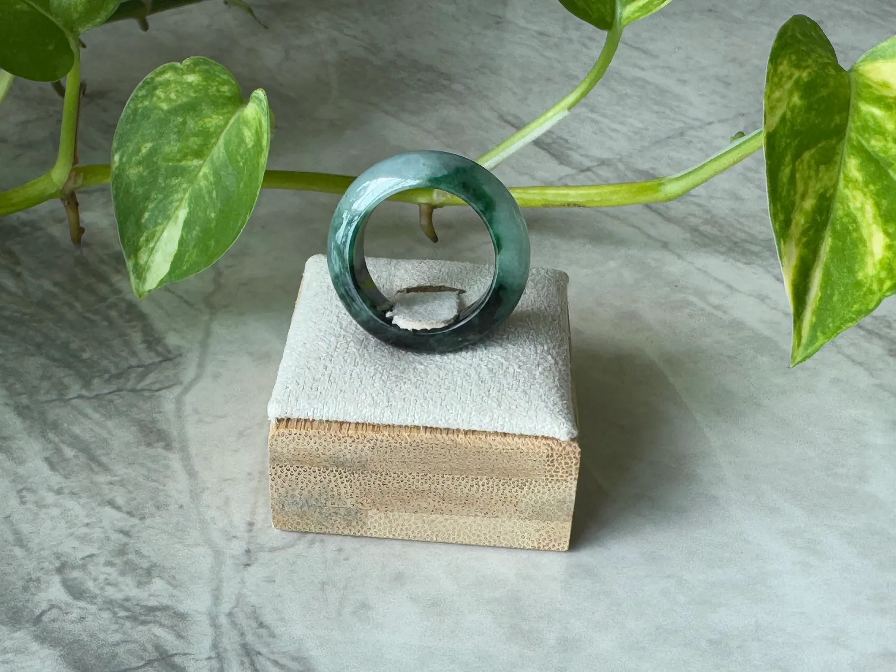 Bi-colour Type A Jade Ring | 17.4 mm | HK 14.5 Bi-colour Type A Jade Ring | 17.4 mm | HK 14.5